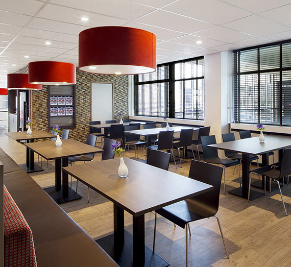 bedrijfsrestaurant inrichting meuviro 01